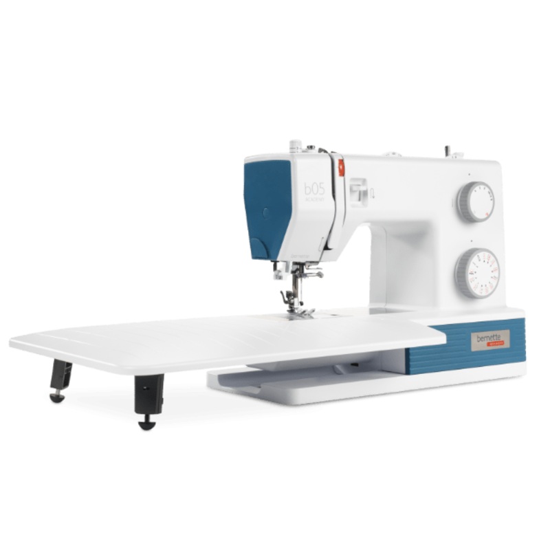 Bernette 05 Academy Sewing Machine