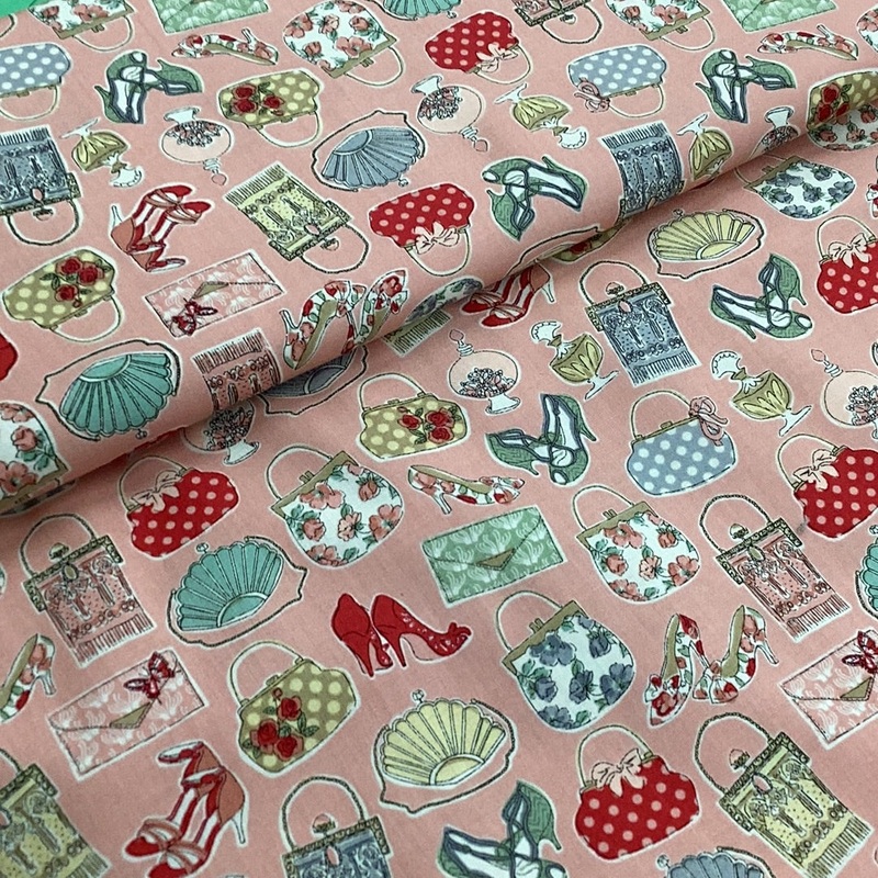 1317 Temptations Handbags Pink | The Henley Studio Makower - 1/2 metre