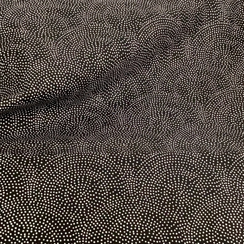 1831 Monochrome Dotty Scallop | Makower UK - 1/2 metre